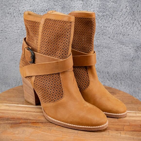 $495 Aquatalia by Marvin K Fawn Brown Leather Ankle Bootie Boot Suede 8.5 ITALY - Picture 1 of 7